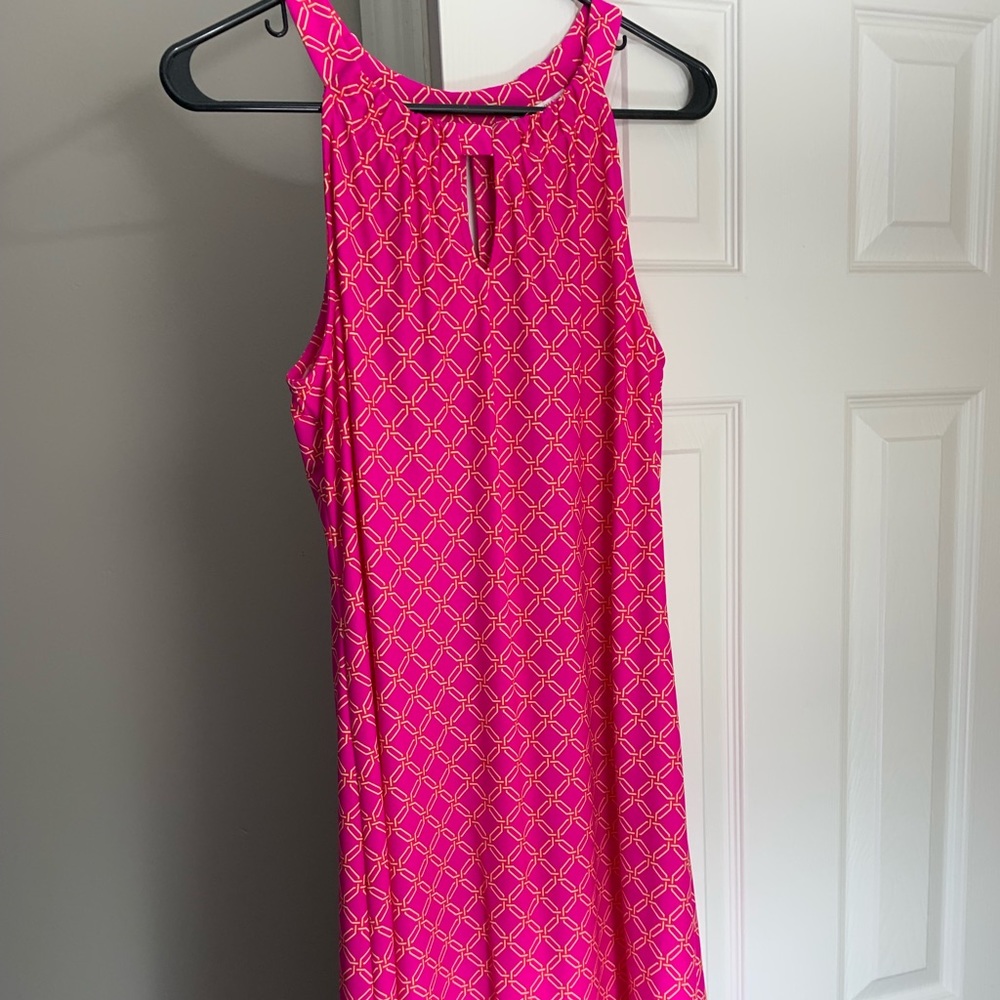 pink dress